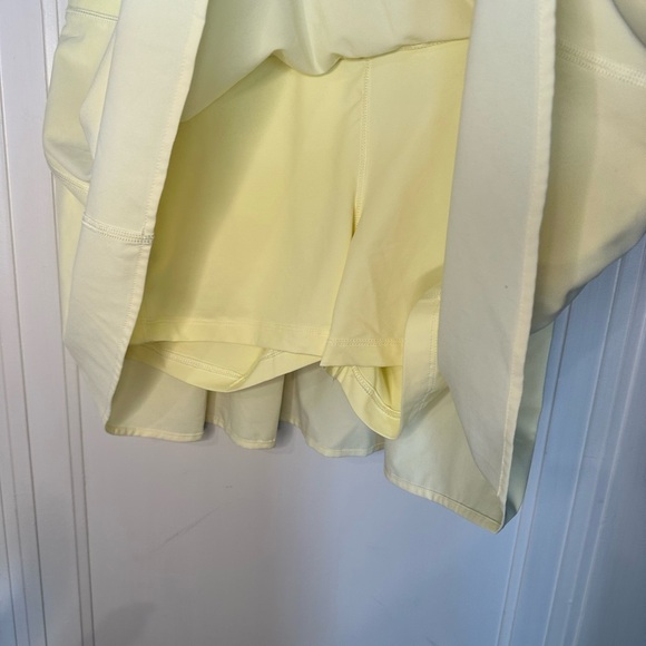 Calia Performance Skort Lemon Sorbet Yellow tennis run - Picture 2 of 7